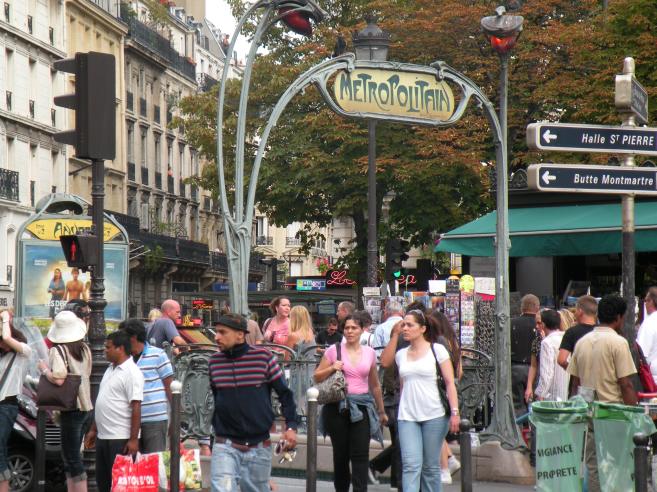  Métro Anvers